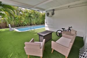 7860 SW 17th St, Miami, FL 33155, Sold 08/08/25