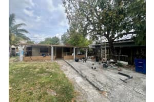 1739 Nw 113th Ter, Miami