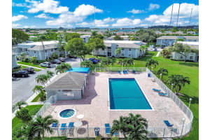 426 NE 210th Cir Terrace Apt 104-2, Miami, FL 33179, - MLS#A11767877