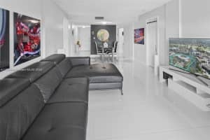 14250 SW 62nd St APT 301, Miami, FL 33183, Sold 10/07/25