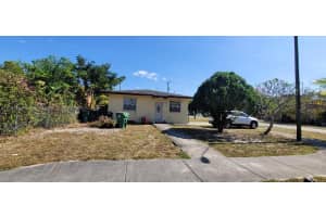 800 Jann Ave, Opa-locka, FL 33054, Sold 08/15/25