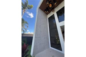412 NE 10th Ave, Fort Lauderdale, FL 33301, Sold 05/09/25