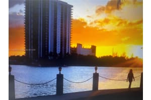 2910 Point E Dr APT M414, Aventura, FL 33160, - MLS#A11767943