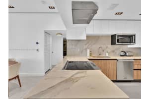 20301 W Country Club Dr, Aventura, FL 33180, - MLS#A11767949