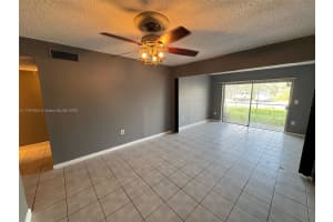 3710 NW 21st St APT 111, Lauderdale Lakes, FL 33311, - MLS#A11767954