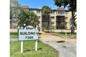 7300 Nw 17th St 301, Plantation