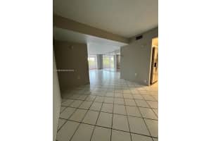 7300 NW 17th St APT 301, Plantation, FL 33313, - MLS#A11767964