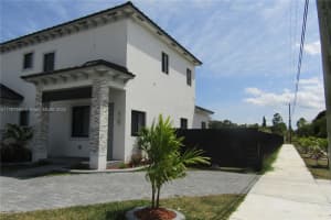 11998 SW 232nd St, Princeton, FL 33032, - MLS#A11767995