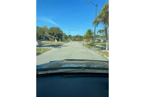 691 Nw 20th Ct, Pompano Beach
