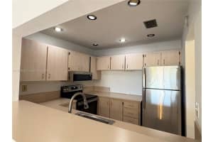 15481 SW 81st Cir Ln APT 76, Miami, FL 33193, Sold 07/03/25