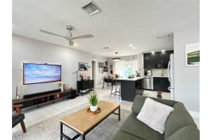 2001 N 31st Rd, Hollywood, FL 33021, Sold 09/03/25