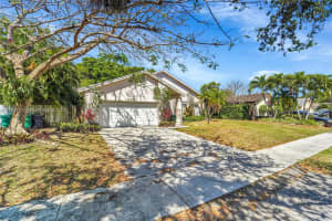 11345 SW 152nd Terrace, Miami, FL 33157, Sold 04/24/25