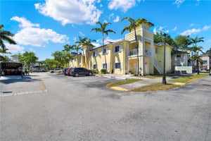 374 Ne 27th Ave 202, Homestead