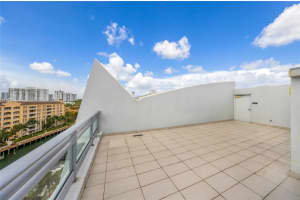 2950 NE 188th St APT 534, Aventura, FL 33180, - MLS#A11768145
