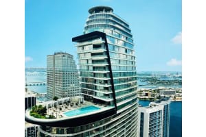 300 Biscayne Blvd Way #3707, Miami, FL 33131, Sold 08/04/25
