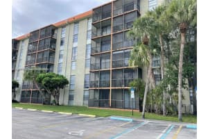 16851 Ne 23rd Ave A409, North Miami Beach