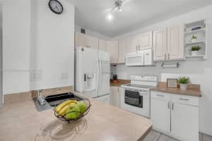 15699 SW 73rd Cir Terrace APT 19, Miami, FL 33193, Sold 06/02/25