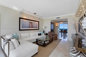 300 South Pointe Dr APT 1902, Miami Beach, FL 33139, Sold 07/07/25