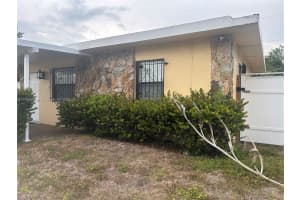 2637 NW 7th St, Pompano Beach, FL 33069, - MLS#A11768445