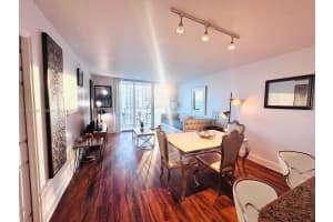 1155 Brickell Bay Dr 1805, Miami, FL 33131 - MLS#A11768486