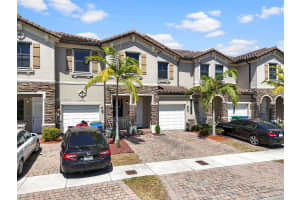 11449 SW 252nd Ter, Princeton, FL 33032, Sold 05/15/25