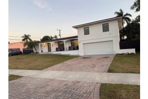 15600 Palmetto Club Dr, Miami, FL 33157, Sold 04/21/25