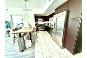 950 Brickell Bay Dr APT 2706, Miami, FL 33131, - MLS#A11768648