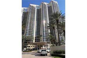 17555 Collins Ave APT 1906, Sunny Isles Beach, FL 33160, - MLS#A11768684