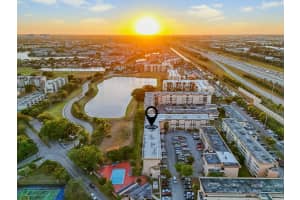 820 NW 87th Ave APT 409, Miami, FL 33172, Sold 08/27/25