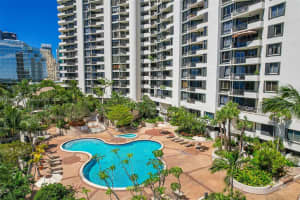 520 Brickell Key Dr APT A714, Miami, FL 33131, Sold 10/07/25