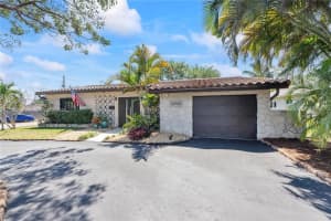 3700 W Park Rd, Hollywood, FL 33021, Sold 05/21/25