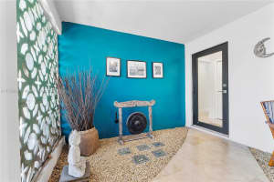 3700 W Park Rd, Hollywood, FL 33021, Sold 05/21/25