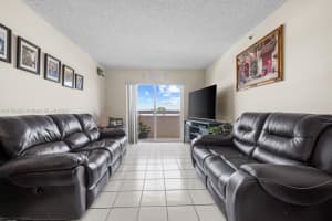 600 NW 32nd Pl APT 502, Miami, FL 33125, Sold 07/01/25