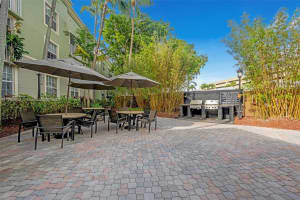 1900 Van Buren St APT 106B, Hollywood, FL 33020, - MLS#A11768958
