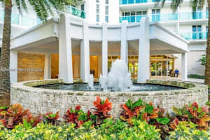 100 Bayview Dr APT 726, Sunny Isles Beach, FL 33160, - MLS#A11769010