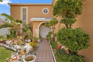 3261 Salinas Way, Miramar, FL 33025, - MLS#A11769035