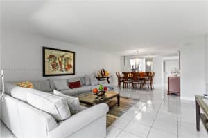 5876 Regal Glen Drive, Boynton Beach, FL 33437 - MLS#A11769118