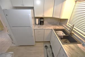 2735 E Dudley Dr. B, West Palm Beach
