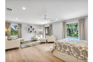 15901 W Troon Cir, Miami Lakes, FL 33014, Sold 05/16/25
