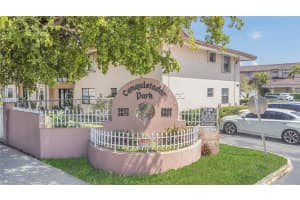 5835 W 20th Ave Apt 112, Hialeah, FL 33012, Sold 04/28/25