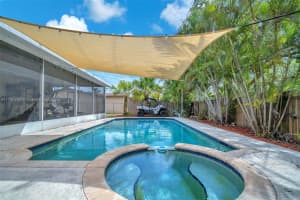 700 NW 88th Terrace, Pembroke Pines, FL 33024, Sold 06/04/25