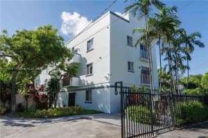 7516 NE 1st Ave APT 102, Miami, FL 33138, Sold 05/27/25