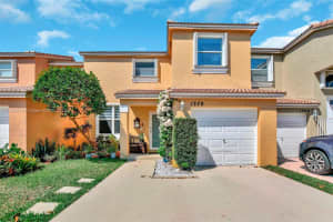1370 NW 154th Ln, Pembroke Pines, FL 33028, Sold 05/28/25