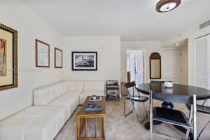 630 85th St APT 110, Miami Beach, FL 33141, Sold 05/27/25