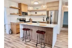 108 Abaco Dr, Palm Springs, FL 33461, Sold 05/30/25
