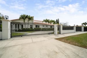 6881 SW 94th Ave, Miami, FL 33173, Sold 07/23/25