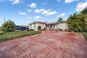 8401 NW 27th Pl, Sunrise, FL 33322, Sold 06/16/25