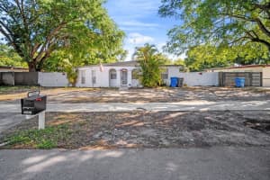121 Edmund Rd, West Park, FL 33023, Sold 06/05/25