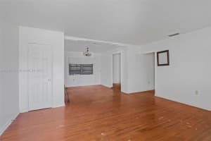 1011 NW 89th St, Miami, FL 33150, Sold 04/29/25
