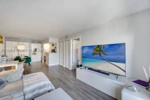 1615 Meridian Ave APT 303, Miami Beach, FL 33139, - MLS#A11769549